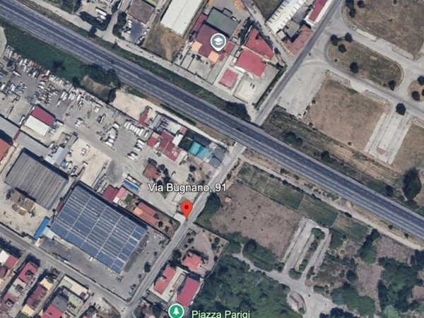 locale commerciale in vendita ad Orta di Atella