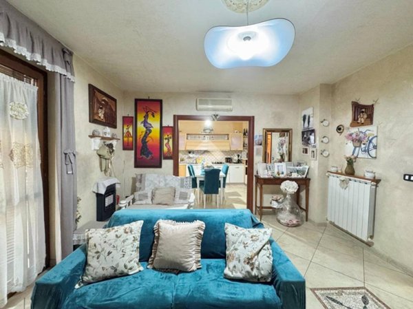 appartamento in vendita ad Orta di Atella in zona Casapuzzano