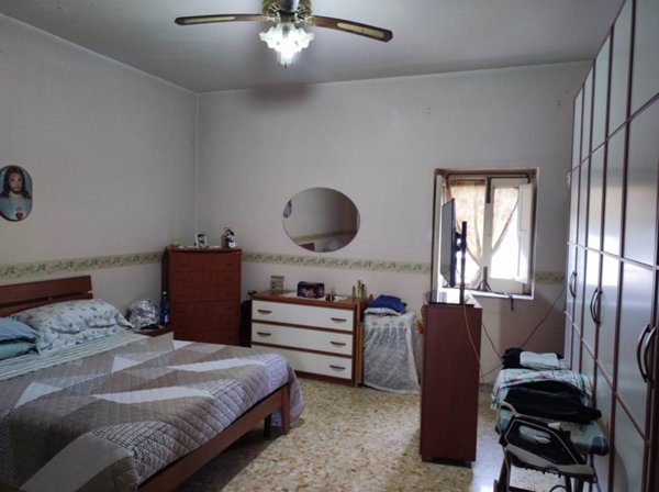 casa indipendente in vendita ad Orta di Atella