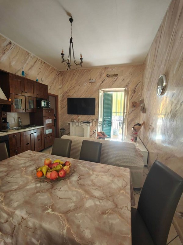 appartamento in vendita ad Orta di Atella