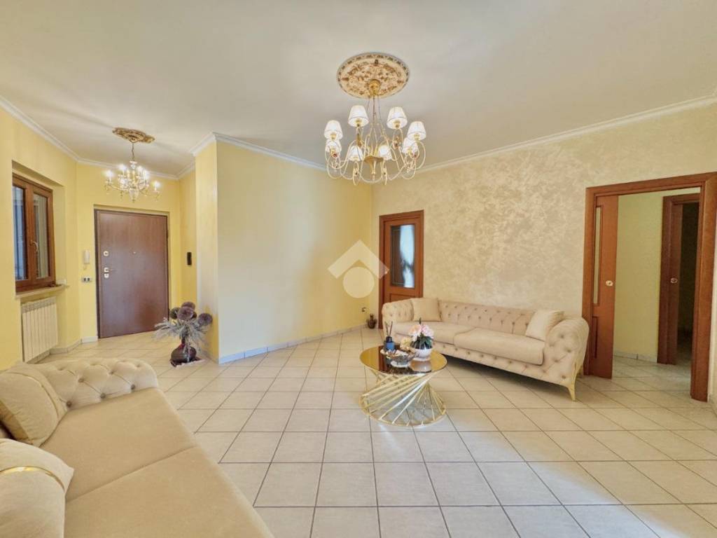 appartamento in vendita ad Orta di Atella