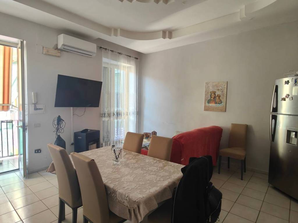 appartamento in vendita ad Orta di Atella