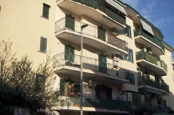 appartamento in vendita ad Orta di Atella in zona Casapuzzano