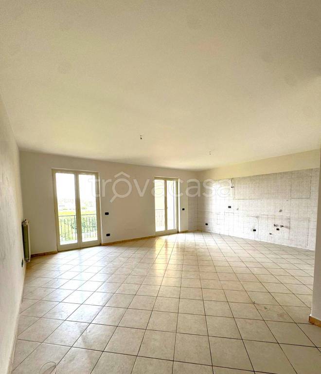 appartamento in vendita ad Orta di Atella