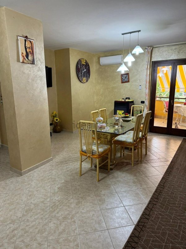 appartamento in vendita ad Orta di Atella