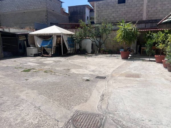 appartamento in vendita ad Orta di Atella