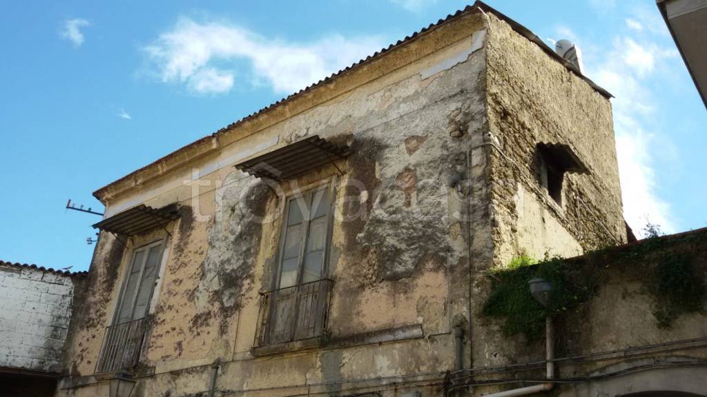 casa indipendente in vendita ad Orta di Atella