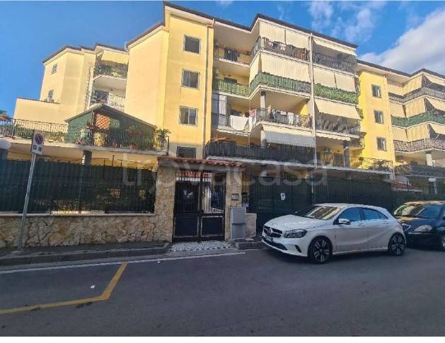appartamento in vendita ad Orta di Atella