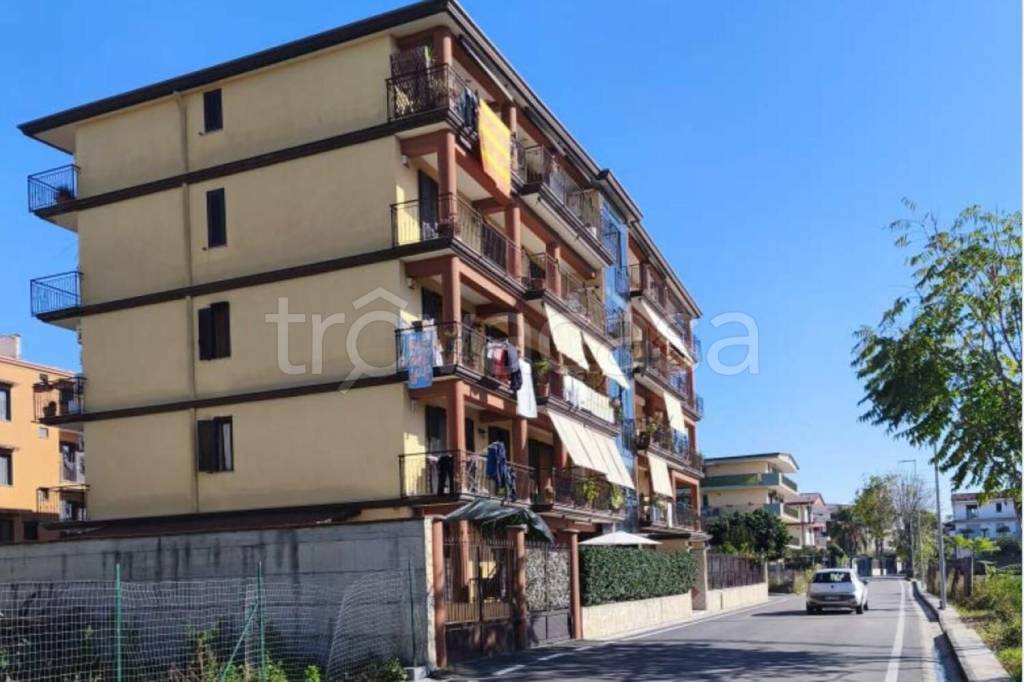 appartamento in vendita ad Orta di Atella in zona Casapuzzano