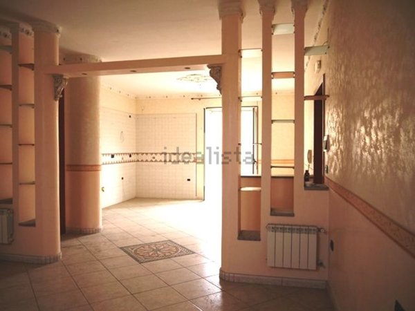 appartamento in vendita ad Orta di Atella in zona Casapuzzano