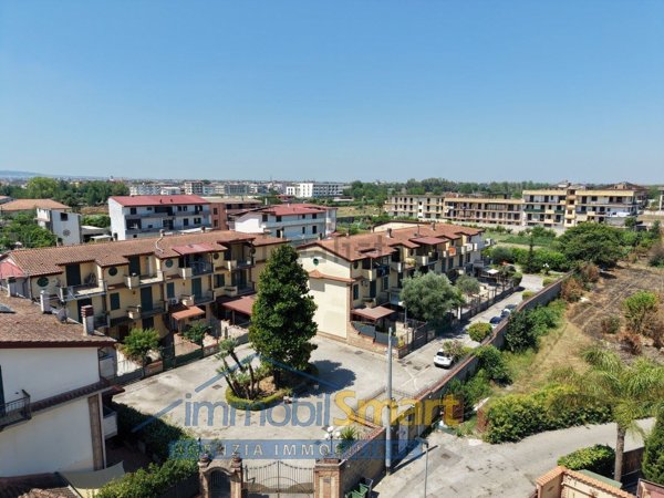 casa indipendente in vendita ad Orta di Atella in zona Casapuzzano