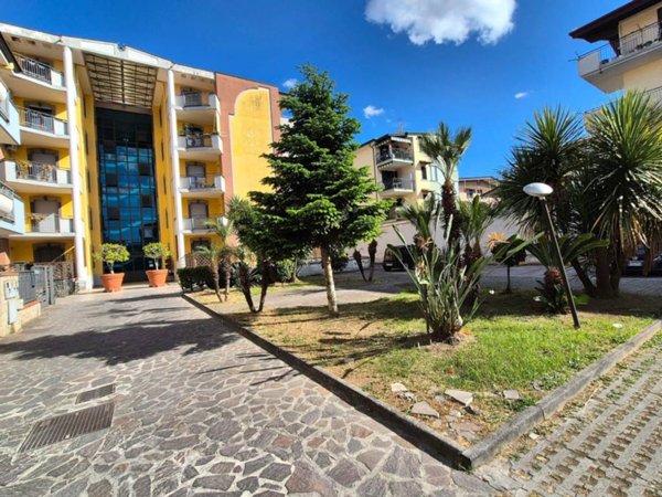 appartamento in vendita ad Orta di Atella in zona Casapuzzano