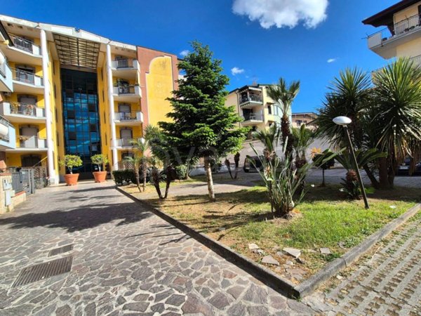 appartamento in vendita ad Orta di Atella in zona Casapuzzano