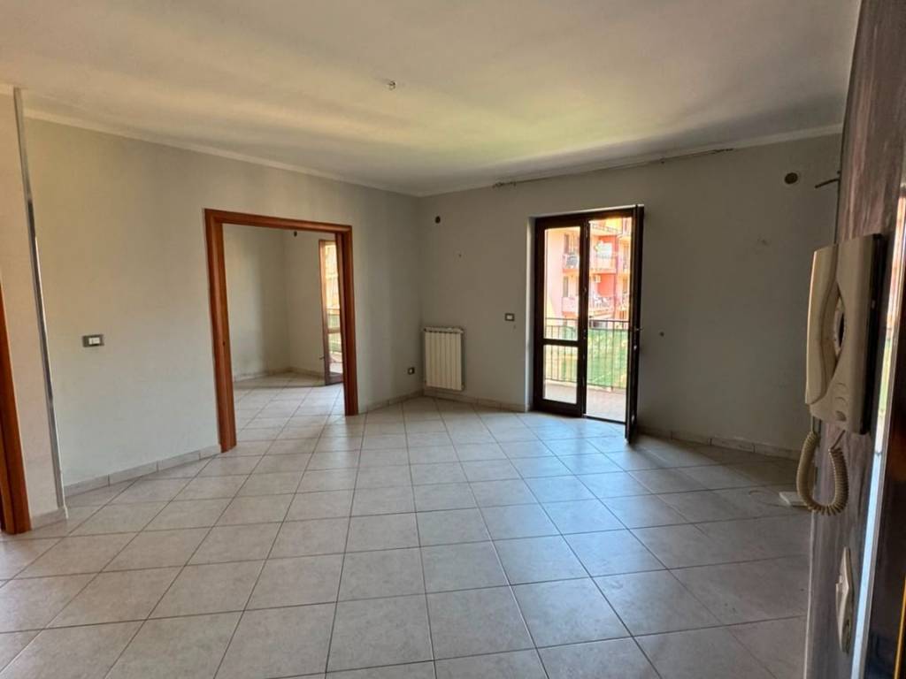 appartamento in vendita ad Orta di Atella in zona Casapuzzano