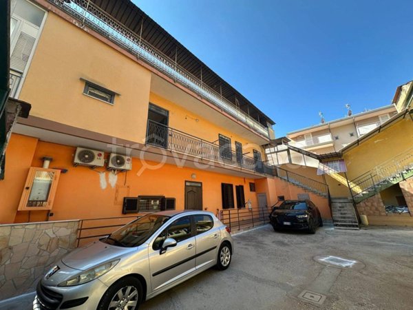 appartamento in vendita ad Orta di Atella in zona Casapuzzano