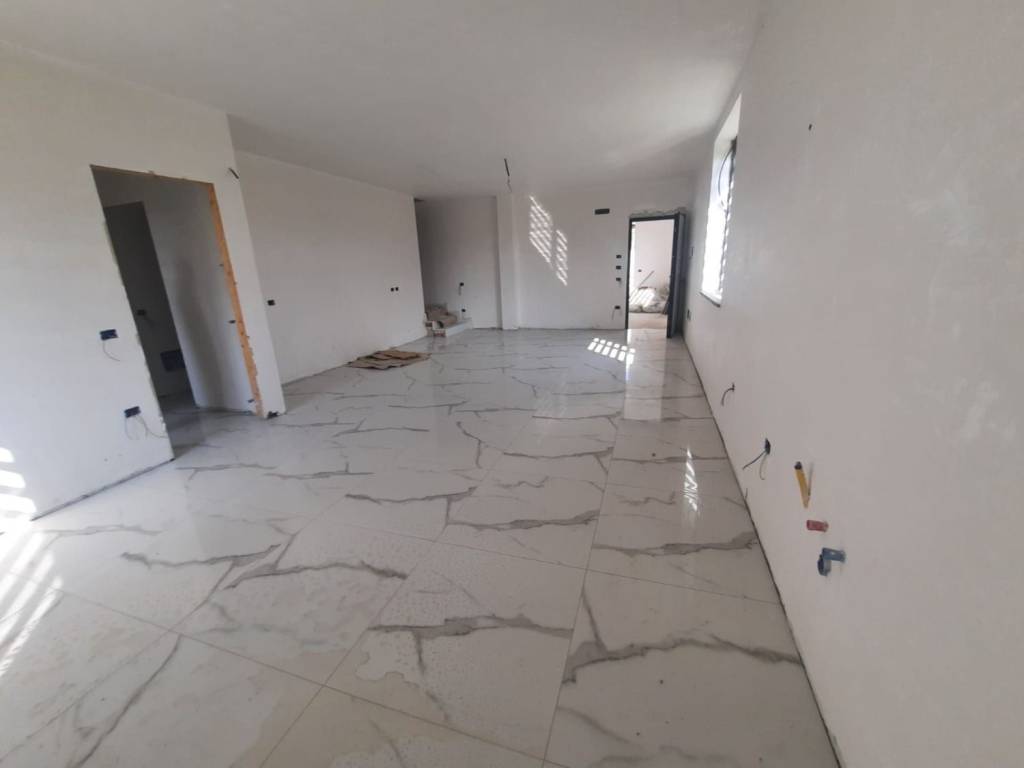 casa indipendente in vendita a Parete