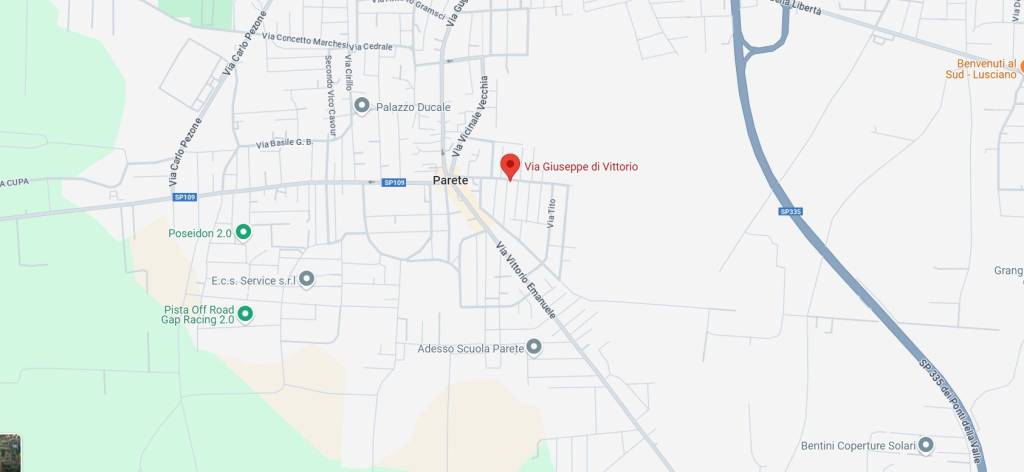 casa indipendente in vendita a Parete