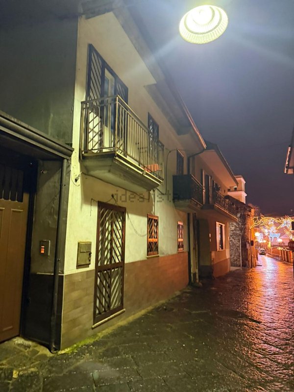 appartamento in vendita a Parete