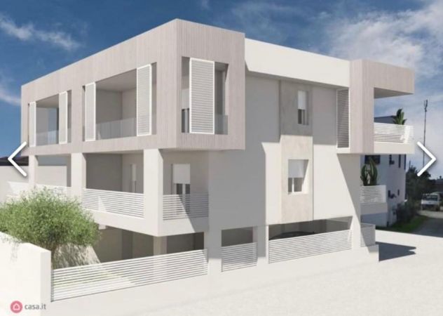 casa indipendente in vendita a Parete