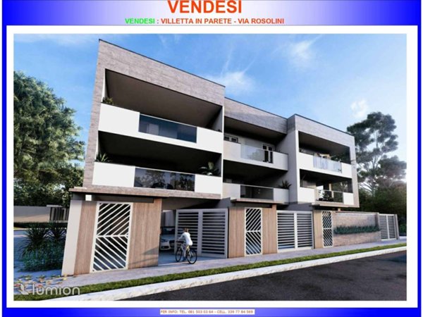 casa indipendente in vendita a Parete