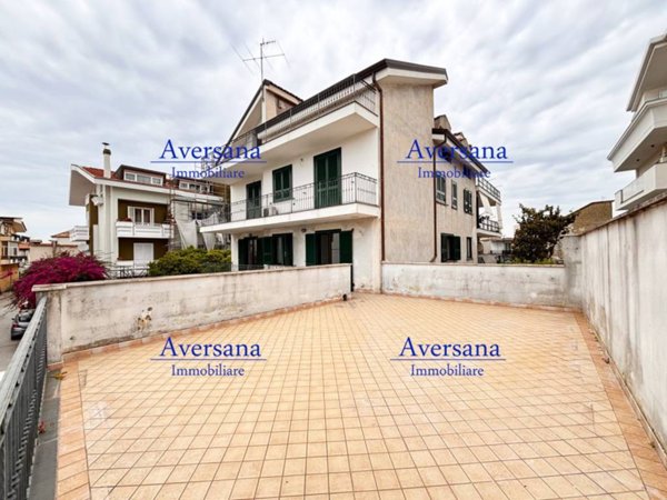 appartamento in vendita a Parete