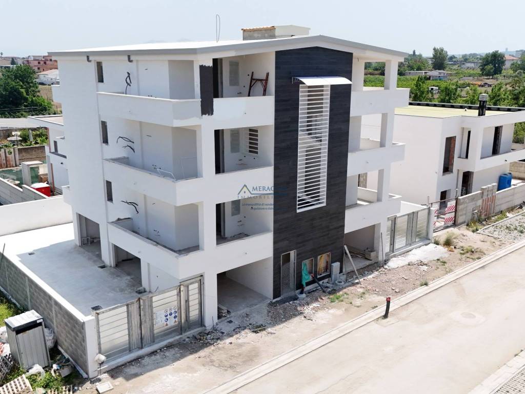 appartamento in vendita a Parete