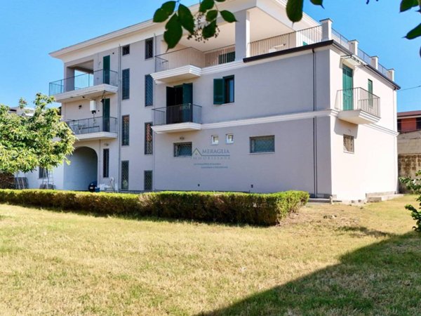 appartamento in vendita a Parete
