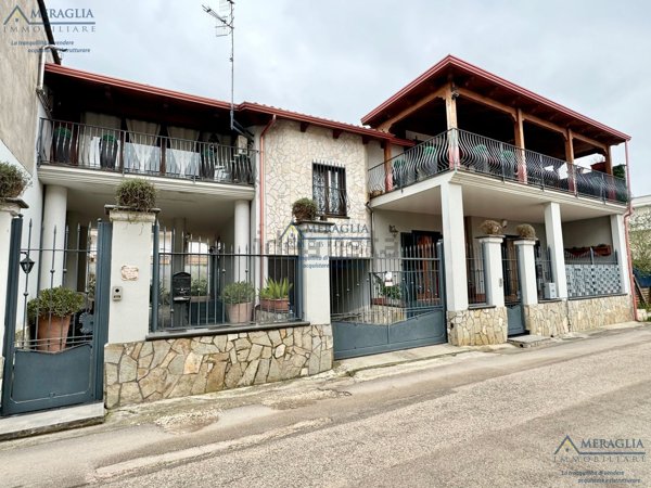 appartamento in vendita a Parete