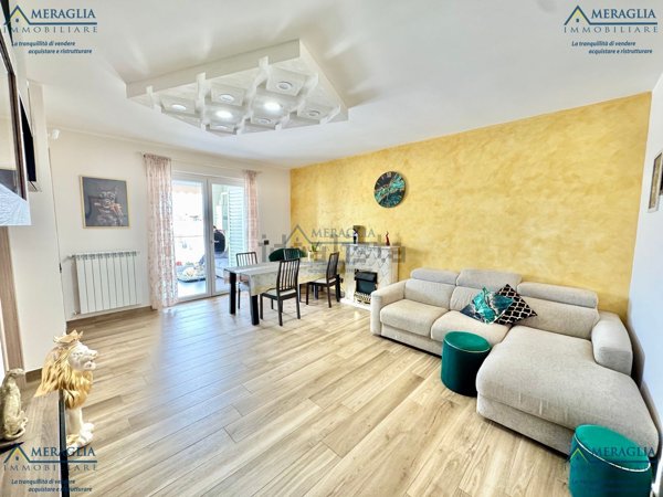 appartamento in vendita a Parete