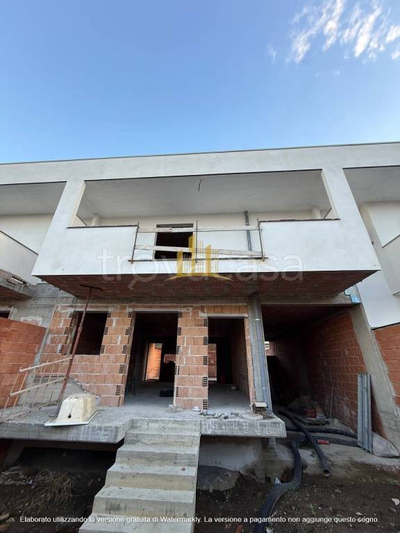 casa indipendente in vendita a Parete