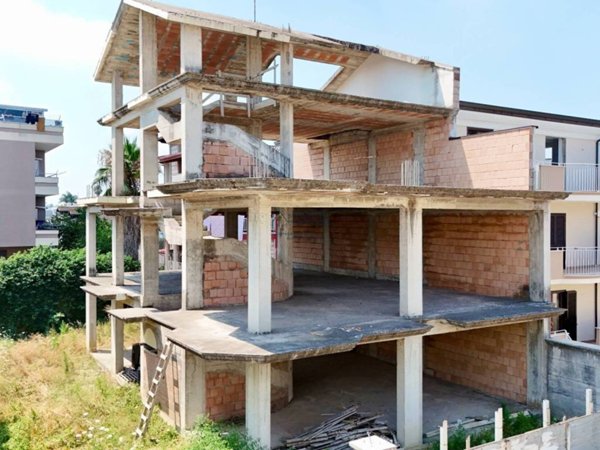 appartamento in vendita a Parete