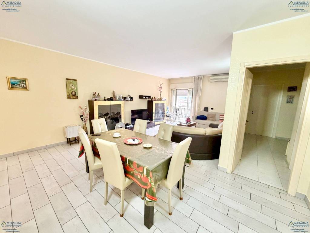 appartamento in vendita a Parete