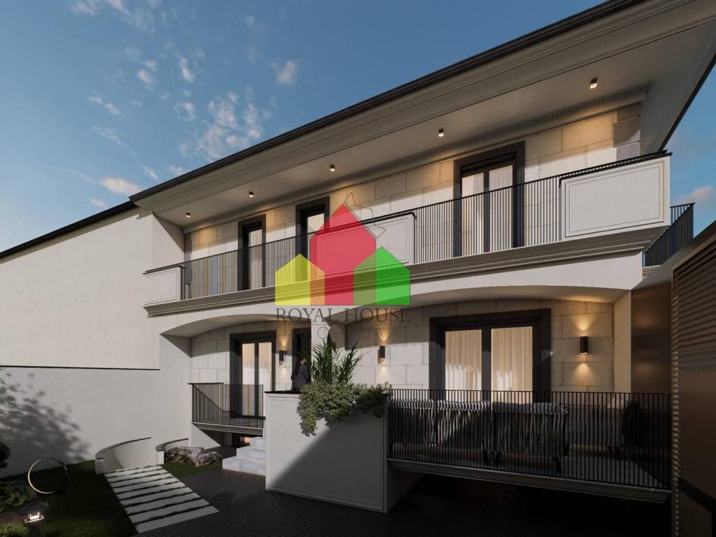 casa indipendente in vendita a Parete