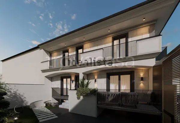 casa indipendente in vendita a Parete