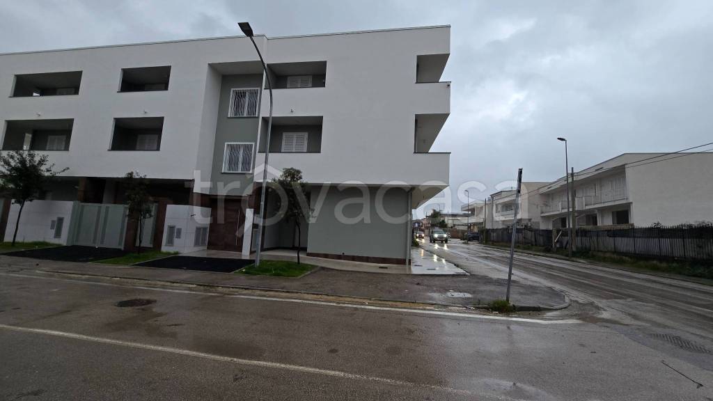 casa indipendente in vendita a Parete