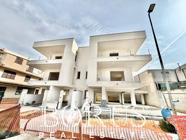 casa indipendente in vendita a Parete