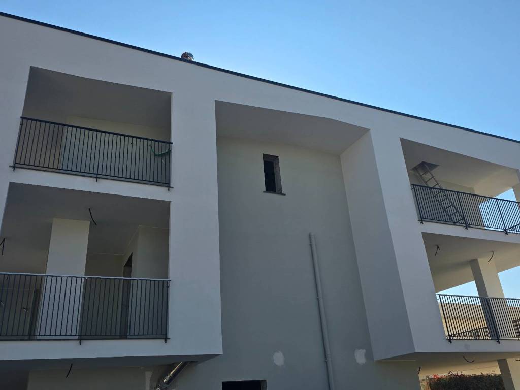 casa indipendente in vendita a Parete