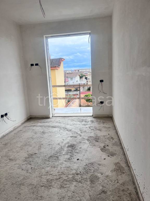 casa indipendente in vendita a Parete