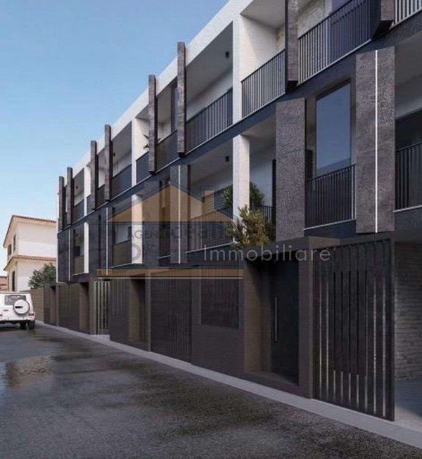 casa indipendente in vendita a Parete