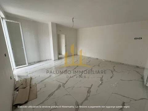 casa indipendente in vendita a Parete