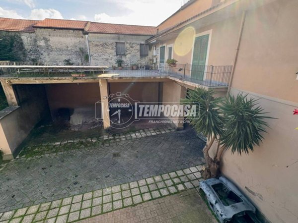 appartamento in vendita a Parete
