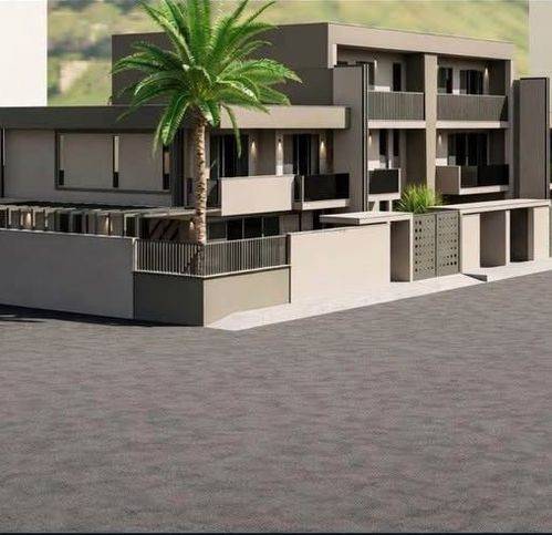 casa indipendente in vendita a Parete