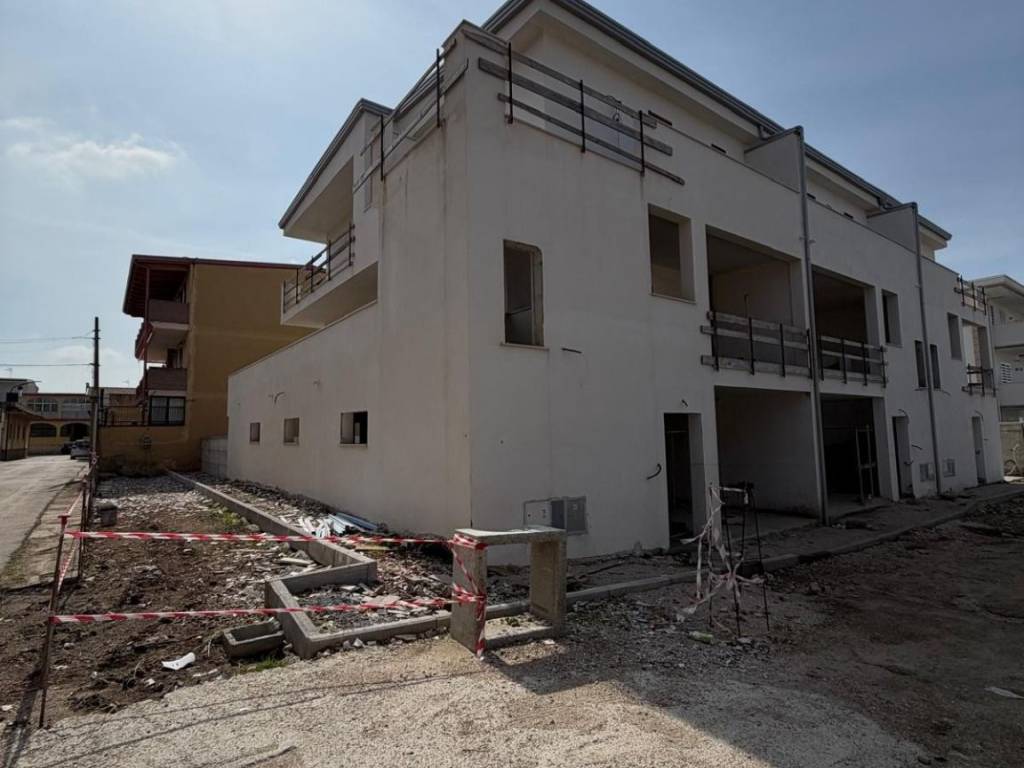 casa indipendente in vendita a Parete