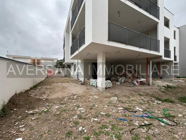 casa indipendente in vendita a Parete