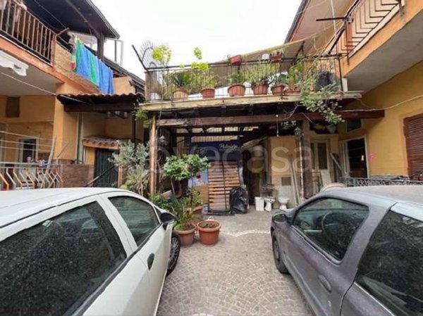 appartamento in vendita a Parete
