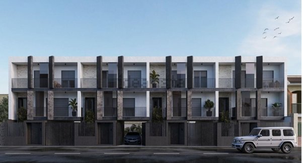 casa indipendente in vendita a Parete