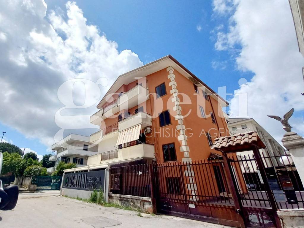 appartamento in vendita a Parete
