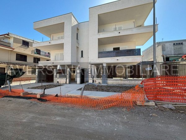 casa indipendente in vendita a Parete