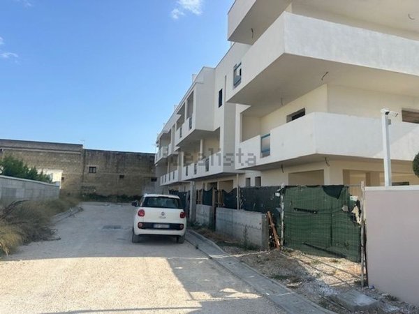 casa indipendente in vendita a Parete
