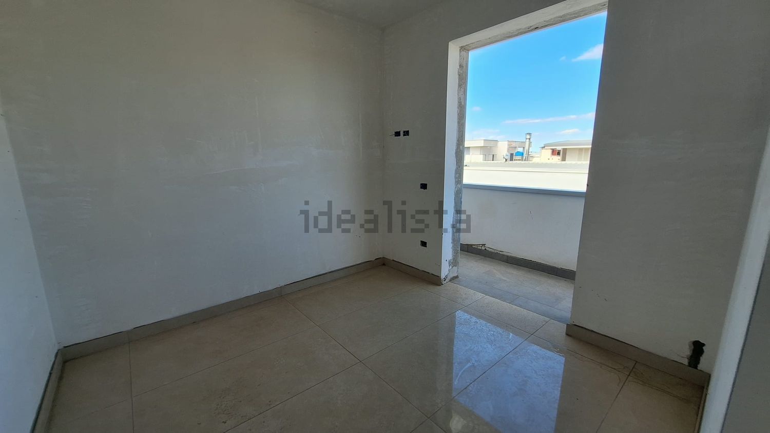 casa indipendente in vendita a Parete